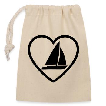 Catamaran Heart – Segel-Leidenschaft - Verschließbarer Geschenkbeutel aus Baumwolle (14x20cm) - Natur - Vorne