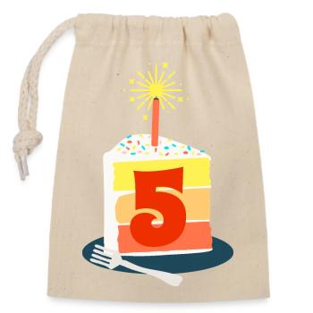 Birthday Cake "5th Birthday Shirt with Cake - Closable cotton gift bag (14x20cm) - nature - Front