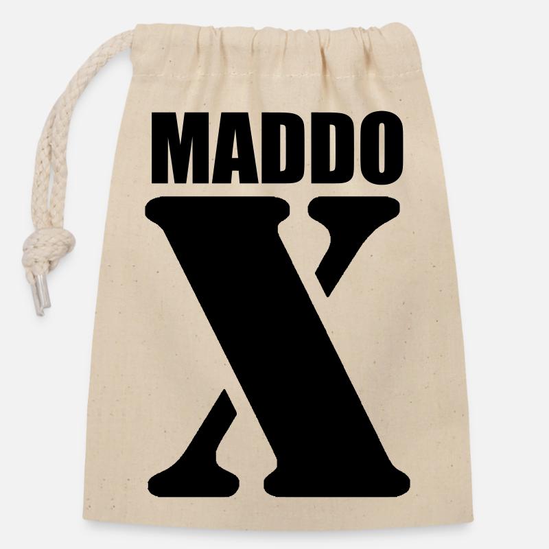 Maddox – First Name Design | Minimal Typography - Closable cotton gift bag (14x20cm) - nature