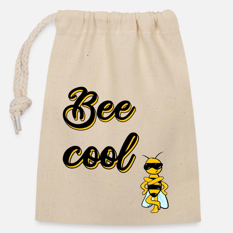 Bee cool Biene dunkle Schrift - Verschließbarer Geschenkbeutel aus Baumwolle (14x20cm) - Natur