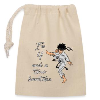 Ich bin 4 - Jungen Karate - Verschließbarer Geschenkbeutel aus Baumwolle (14x20cm) - Natur - Vorne