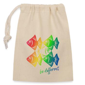 Be different - Pisces - swimming against the tide - Closable cotton gift bag (14x20cm) - nature - Front