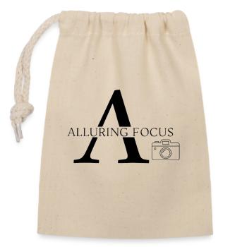 AlluringFocus Foto&Video - Verschließbarer Geschenkbeutel aus Baumwolle (14x20cm) - Natur - Vorne