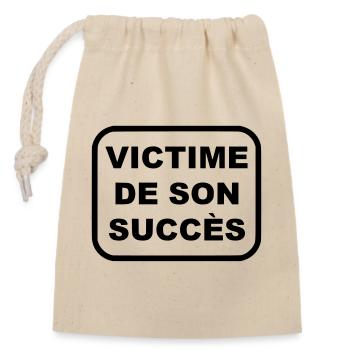 Victime de son succès - Sac cadeau en coton avec cordon (14 x 20 cm) - nature - Devant