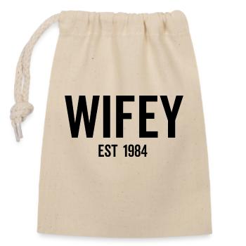Wifey Est 1984 - Verschließbarer Geschenkbeutel aus Baumwolle (14x20cm) - Natur - Vorne