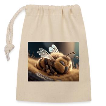 Cute animals doing hibernation – bee - Closable cotton gift bag (14x20cm) - nature - Front