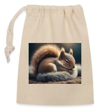 Cute animals doing hibernation – squirrel - Closable cotton gift bag (14x20cm) - nature - Front