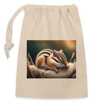 Cute animals doing hibernation – chipmunk - Closable cotton gift bag (14x20cm) - nature - Front