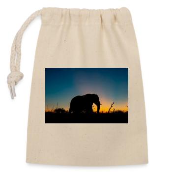 Silhouettenfoto eines Elefanten während der Goldenen Stunde - Verschließbarer Geschenkbeutel aus Baumwolle (14x20cm) - Natur - Vorne