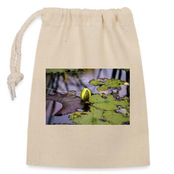 fabiolous world Water Lily Pond - Closable cotton gift bag (14x20cm) - nature - Front