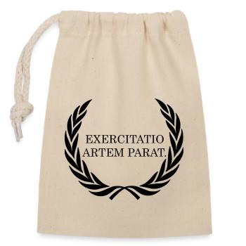 practice makes the master latin black - Closable cotton gift bag (14x20cm) - nature - Front