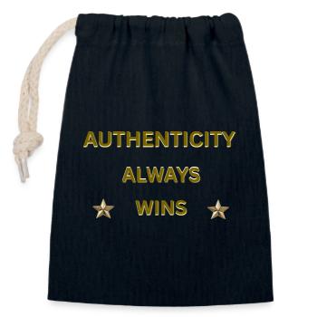 AUTHENTICITY ALWAYS WINS – Gold Motivational Quote - Closable cotton gift bag (14x20cm) - navy - Front