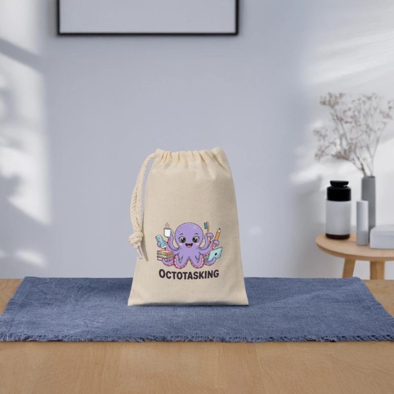 Octotasking Creature in Multitask Mode Closable cotton gift bag (14x20cm)