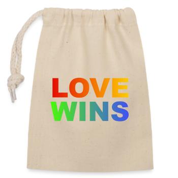 L’amour gagne l’arc-en-ciel - Sac cadeau en coton avec cordon (14 x 20 cm) - nature - Devant