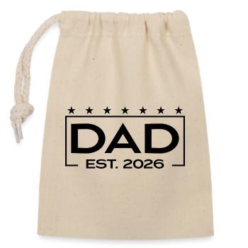 Papa 2026 Loading – Est. 2026 Design für Väter - Verschließbarer Geschenkbeutel aus Baumwolle (14x20cm) - Natur - Vorne