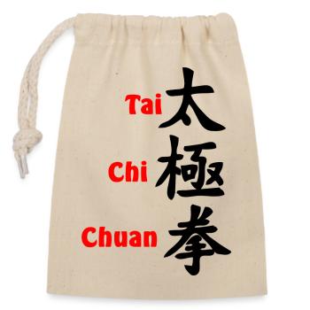 Tai Ji Quan Schrift vertikal mit rotem Text - Verschließbarer Geschenkbeutel aus Baumwolle (14x20cm) - Natur - Vorne