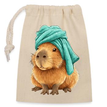 Capybara with cloth - Closable cotton gift bag (14x20cm) - nature - Front