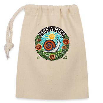 Hiking Snail - Closable cotton gift bag (14x20cm) - nature - Front