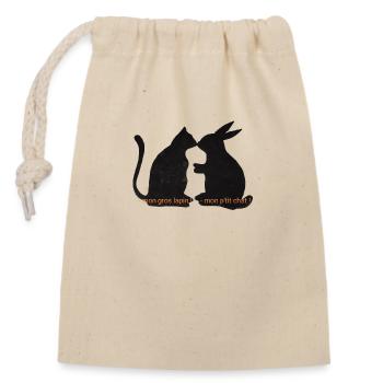 Chat et lapin amis, relation romantique - Sac cadeau en coton avec cordon (14 x 20 cm) - nature - Devant