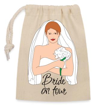 bride on tour braun 2 - Verschließbarer Geschenkbeutel aus Baumwolle (14x20cm) - Natur - Vorne