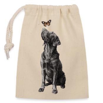 Labrador Illustration mit Schmetterling Hund Labbi - Verschließbarer Geschenkbeutel aus Baumwolle (14x20cm) - Natur - Vorne