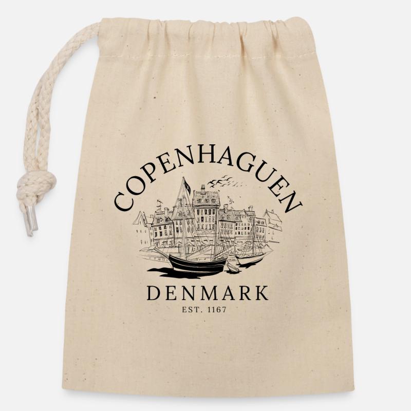 Copenhaguen Denmark Est 1167 - Closable cotton gift bag (14x20cm) - nature
