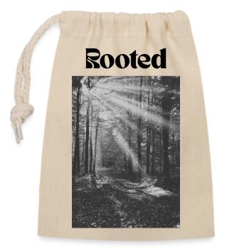 rooted - Closable cotton gift bag (14x20cm) - nature - Front
