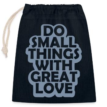 Citation faire de petites choses - Sac cadeau en coton avec cordon (25 x 30 cm) - bleu marine - Devant