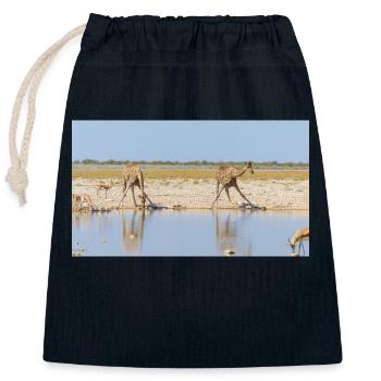 Paysage à la rivière Cubango avec girafe - Sac cadeau en coton avec cordon (25 x 30 cm) - bleu marine - Devant