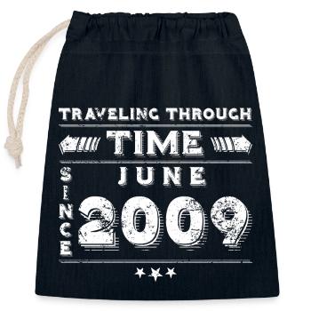 Vintage Time Travel anniversaire Design juin 2009 - Sac cadeau en coton avec cordon (25 x 30 cm) - bleu marine - Devant