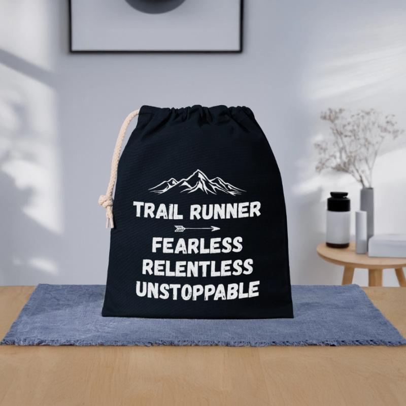 Coureur de trail - Intrépide. Implacable. Imparable. Sac cadeau en coton avec cordon (25 x 30 cm)