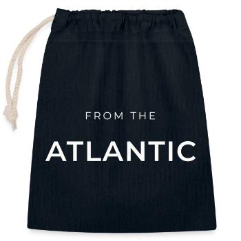 Aus dem Atlantik: Typo Black - Verschließbarer Geschenkbeutel aus Baumwolle (25x30cm) - Navy - Vorne