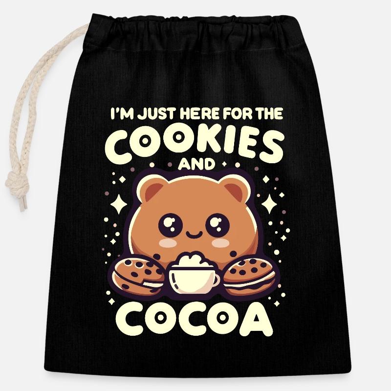 I'm just here for the cookies and cocoa - Closable cotton gift bag (25x30cm) - black