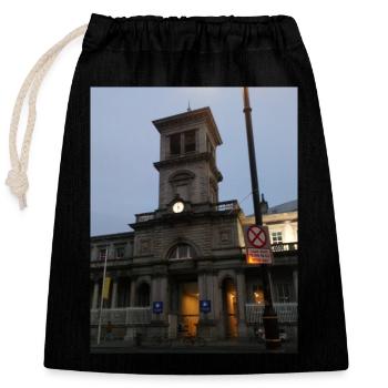 Connelly Station, Dublin, Ireland. - Closable cotton gift bag (25x30cm) - black - Front