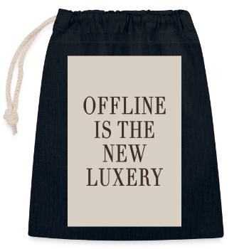 Offline ist der neue Luxus – Quiet Luxury - Verschließbarer Geschenkbeutel aus Baumwolle (25x30cm) - Navy - Vorne