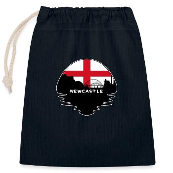 Newcastle England Flag Skyline Silhouette Travel - Closable cotton gift bag (25x30cm) - navy - Front