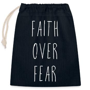 Faith Over Fear - Verschließbarer Geschenkbeutel aus Baumwolle (25x30cm) - Navy - Vorne