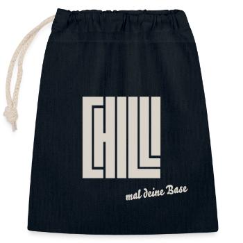 chill mal deine base - Verschließbarer Geschenkbeutel aus Baumwolle (25x30cm) - Navy - Vorne