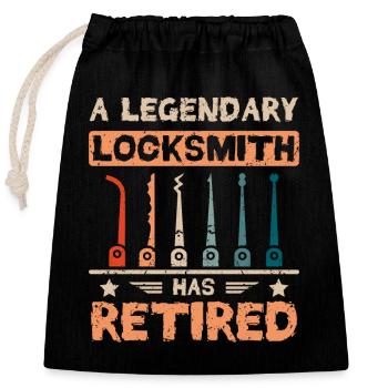 A legendary locksmith has retired - Verschließbarer Geschenkbeutel aus Baumwolle (25x30cm) - Schwarz - Vorne