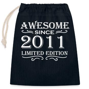 2011 - Millésime 2011 - Fantastique depuis 2011 - Sac cadeau en coton avec cordon (25 x 30 cm) - bleu marine - Devant