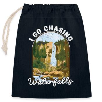 Je vais chasser une cascade en plein air amusant - Sac cadeau en coton avec cordon (25 x 30 cm) - bleu marine - Devant
