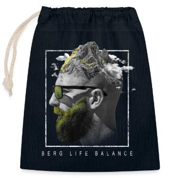 Accessoires de randonnée en montagne Mountain Life Balance Forest Shirt - Sac cadeau en coton avec cordon (25 x 30 cm) - bleu marine - Devant