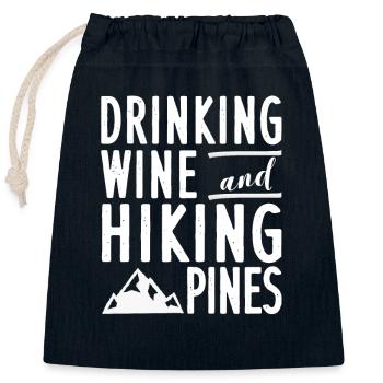 Boire du vin et faire de la randonnée aux pins drôle de camping - Sac cadeau en coton avec cordon (25 x 30 cm) - bleu marine - Devant