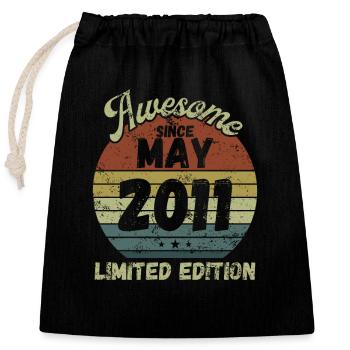 Awesome since May 2011 - Birthday - Closable cotton gift bag (25x30cm) - black - Front