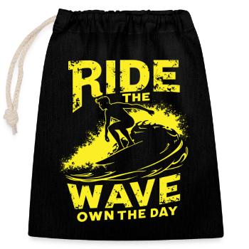 Surfer Ride the Wave – Own the Day Saying - Closable cotton gift bag (25x30cm) - black - Front