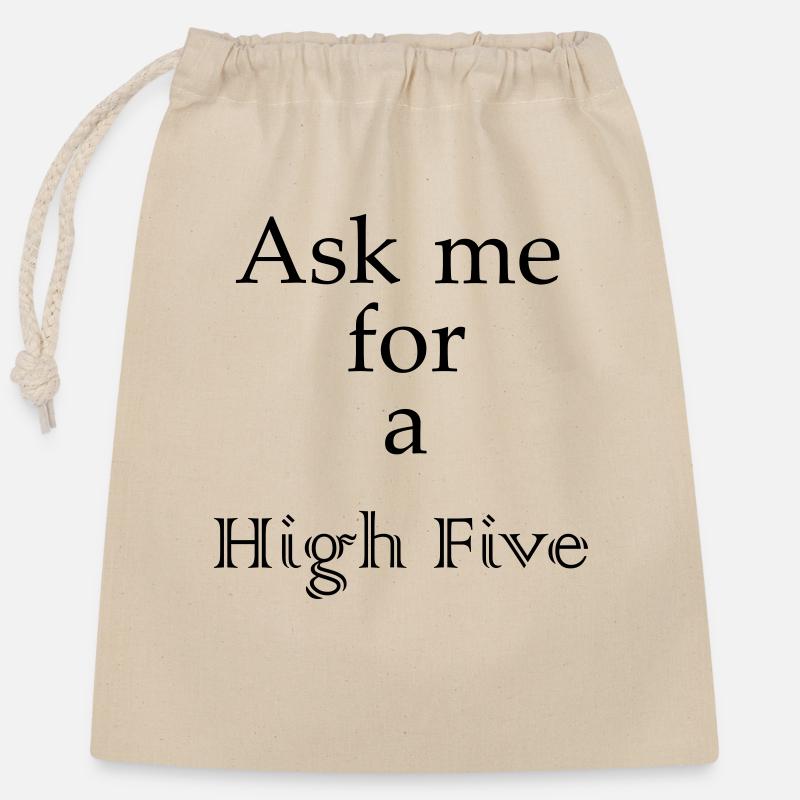 High Five - napisy - Ściągany sznurkiem worek na prezenty (25 x 30 cm) - naturalny