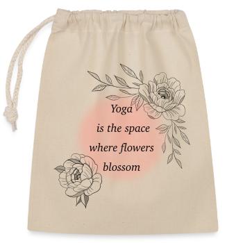 Yoga Raum Blüten erwachen - Verschließbarer Geschenkbeutel aus Baumwolle (25x30cm) - Natur - Vorne