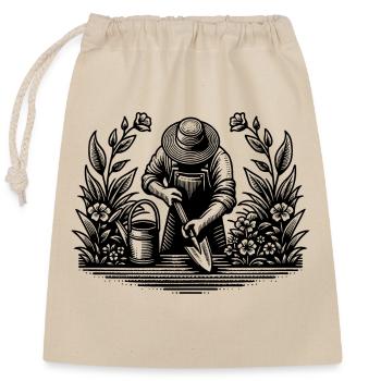 Hobby gardener working in the garden - Closable cotton gift bag (25x30cm) - nature - Front