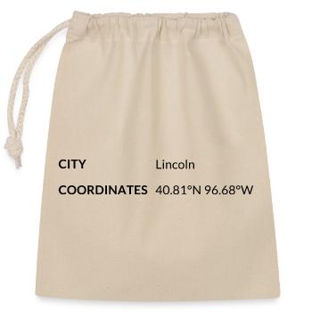 Lincoln, Nebraska, USA coordinates - Closable cotton gift bag (25x30cm) - nature - Front
