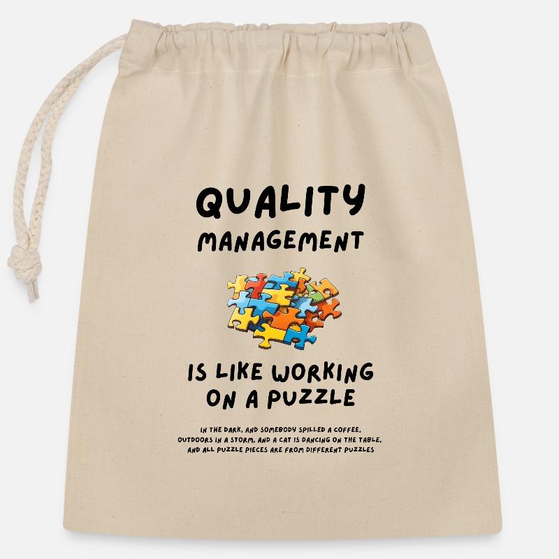 Quality Management is like working on a puzzle - Closable cotton gift bag (25x30cm) - nature
